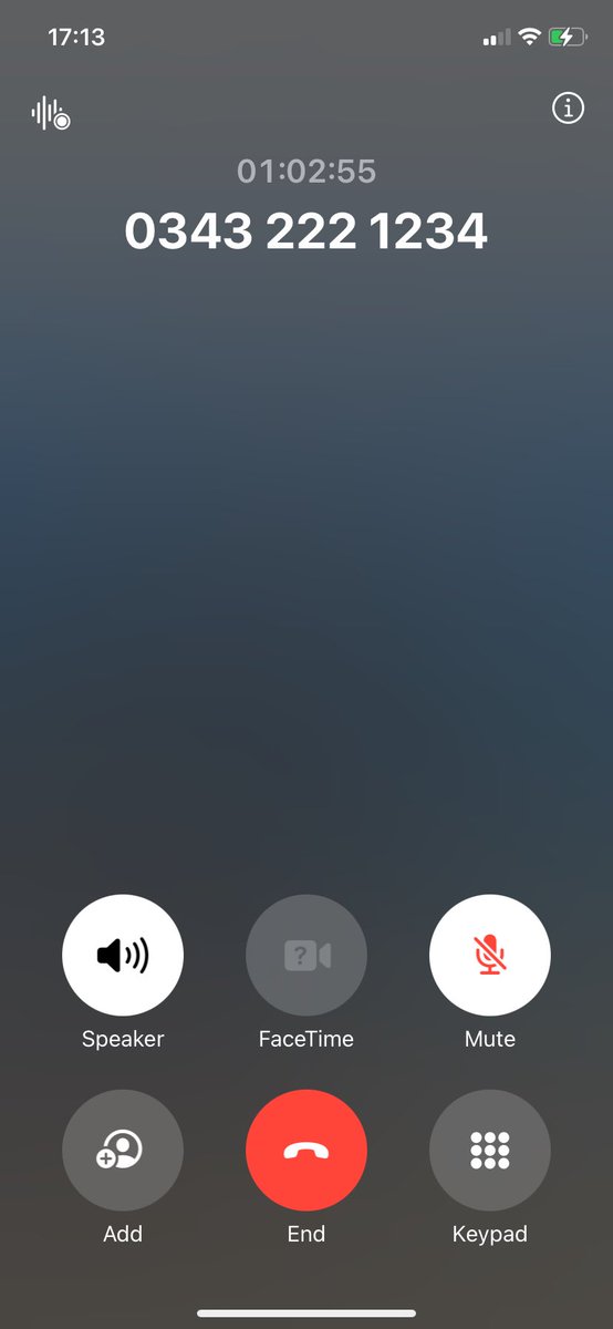 Wilmer09's tweet photo. @TfL excellent customer service tfl. Been on hold for an hour just to speak to someone!! https://t.co/3dmyd4PAI9