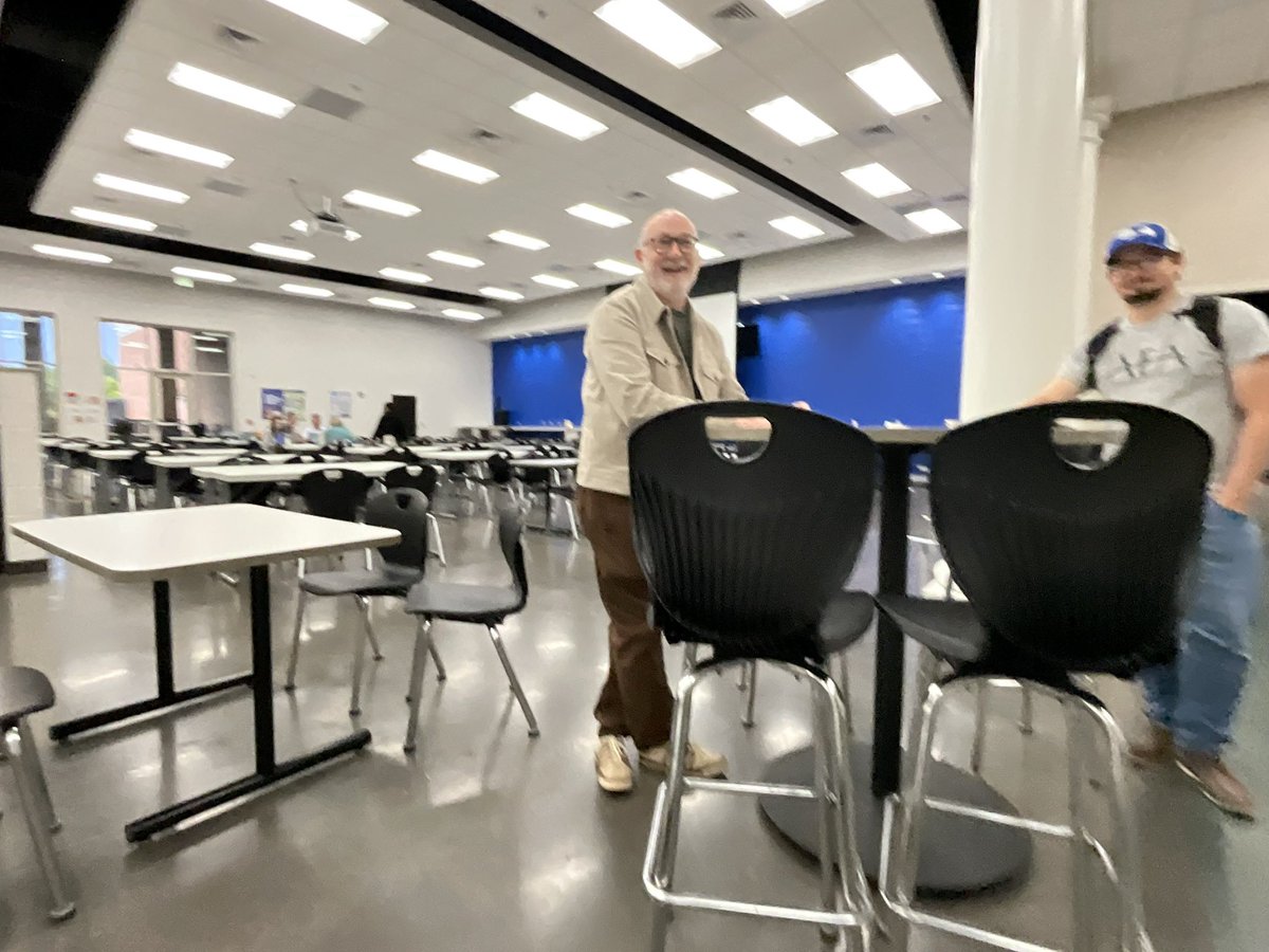 Caught the end of the History Strand at <a href="/FlorenceMiddle/">Florence Middle School</a> .  The History Teachers are figuring out ways of helping students really grasp, through reading &amp; writing, the concepts needed to master the standards.  #fcslearn #yoursystemourcommunityoneflornce #hardworkpaysoff #IG2BAFF