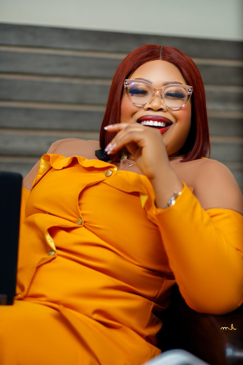 TheQueenVA tweet media