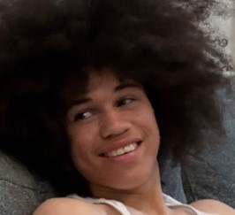 TPSOperations's tweet photo. MISSING YOUTH:
Rasheed, 17, 
- Last seen on Mon, Sept. 1, in the Roselawn Ave. and Bathurst St. area
- Described as 6', thin build, brown eyes, black hair in braids
- Unknown clothing
- Anyone with info call 416-808-1300
#GO1836980
^vs https://t.co/jTcz6felmC