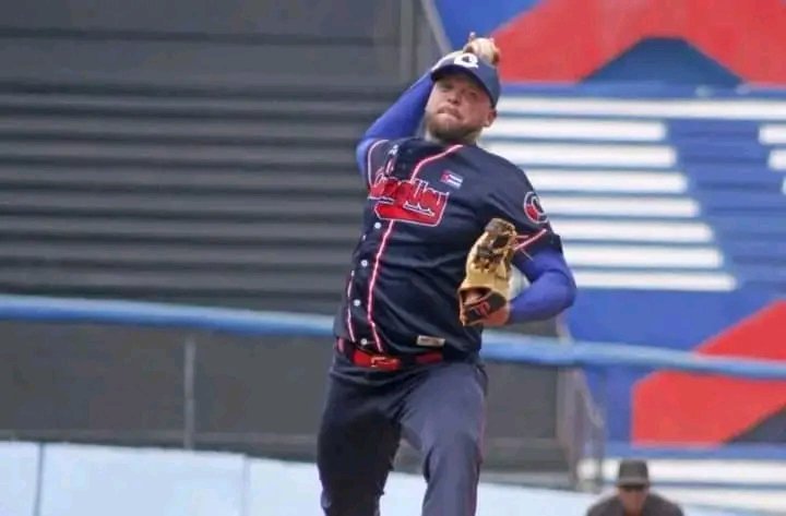 vasquez_yuneisy's tweet image. Este 2/9 inicia la 64  Série Nacional de Béisbol y Camaguey va con todo.
⚾En la lomita del Cándido González Morales el derecho José Ramón Rodríguez M abrirá por los Toros de #Camagüey
#64SNB 
#DeporteCubano
#PorCamagüeyTodo