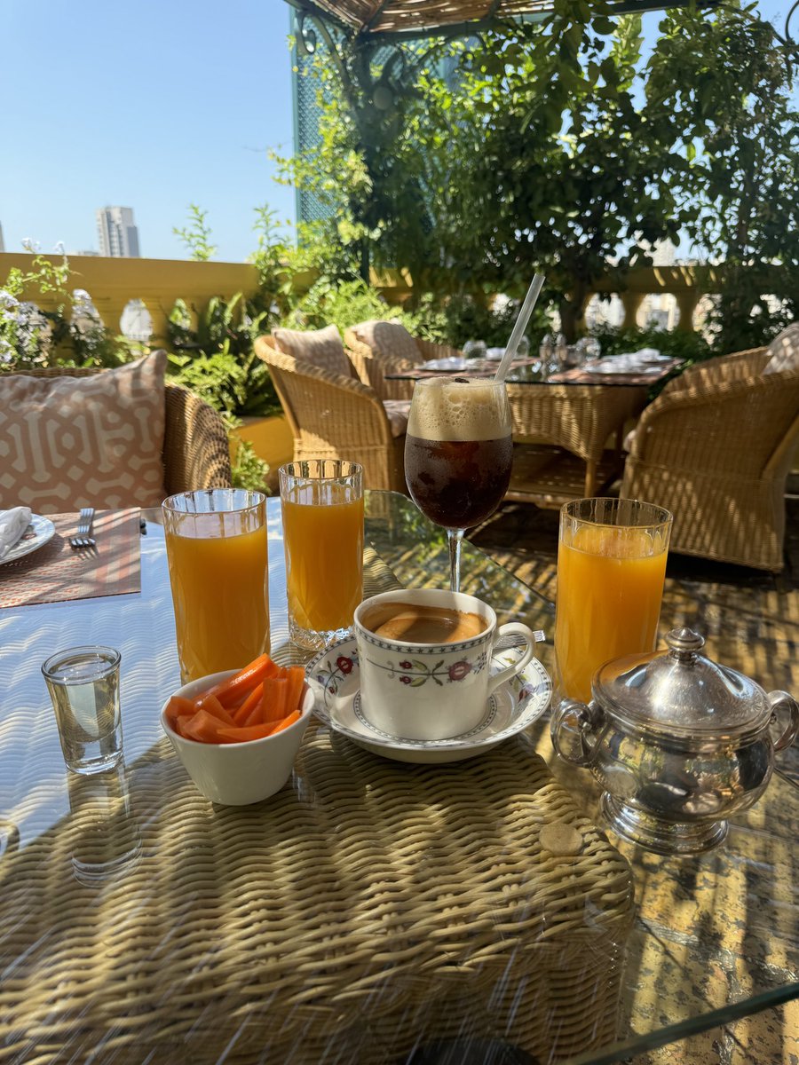 stay curious 
stay hungry 
stay hydrated