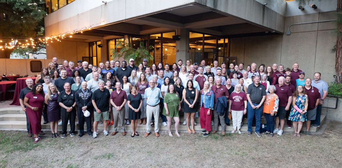 A great turnout in Los Angeles as alumni and friends gathered to watch the Bears’ first FBS game vs USC. Thank you for your support and for celebrating this historic moment with us.