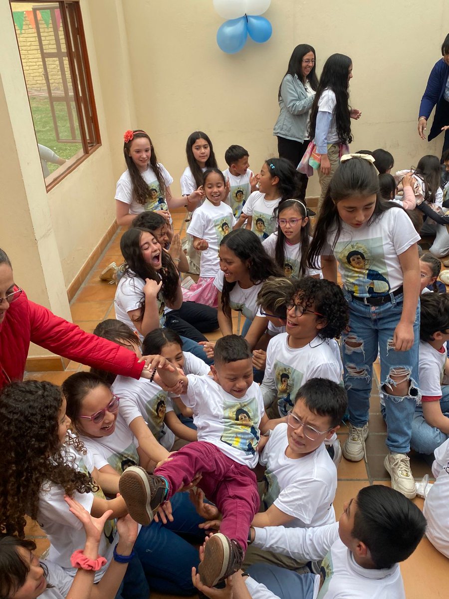 CreerGroup_'s tweet photo. Compartimos un lindo espacio de diversion y aventura con los niños y niñas  en su proceso de formación en valores. https://t.co/1Zdlf5W1wP