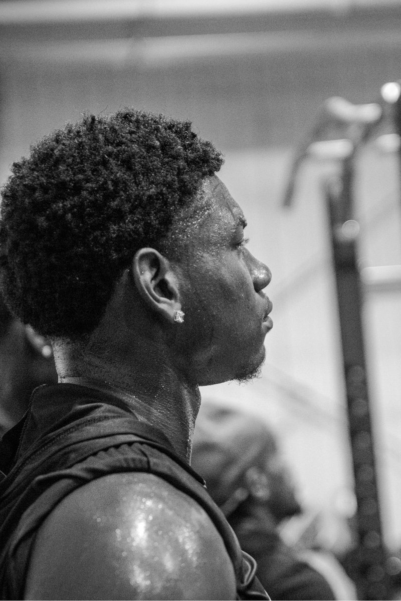 Dj 🧟‍♂️ tweet media