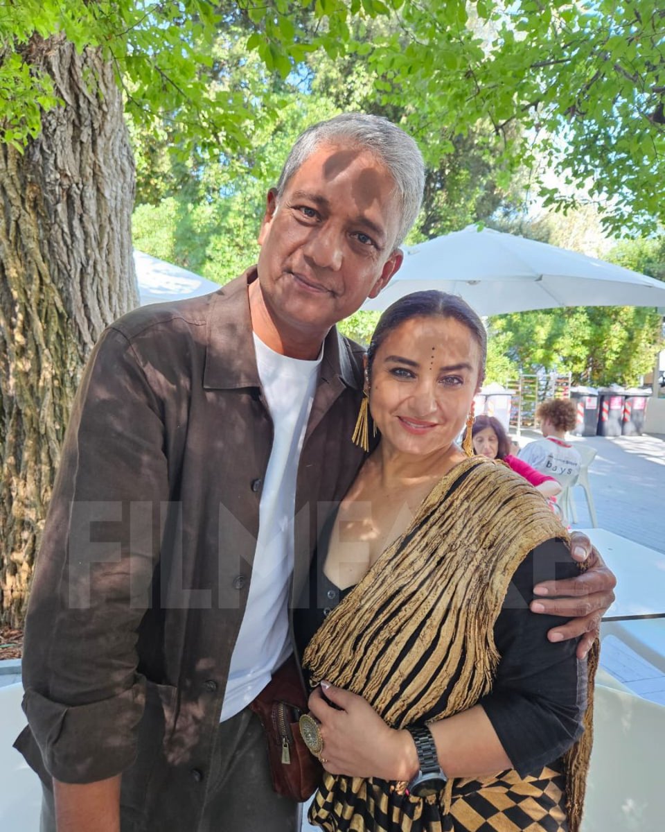 filmfare's tweet image. Bollywood glamour hits the Venice red carpet! 🌟

#DivyaDutta, #AnuragKashyap, and #AdilHussain spotted at the #VeniceInternationalFilmFestival. 🎥

#VeniceFilmFestival #Bollywood