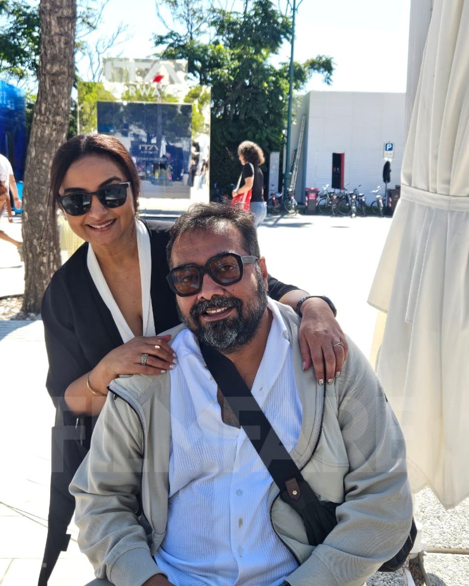 filmfare's tweet image. Bollywood glamour hits the Venice red carpet! 🌟

#DivyaDutta, #AnuragKashyap, and #AdilHussain spotted at the #VeniceInternationalFilmFestival. 🎥

#VeniceFilmFestival #Bollywood