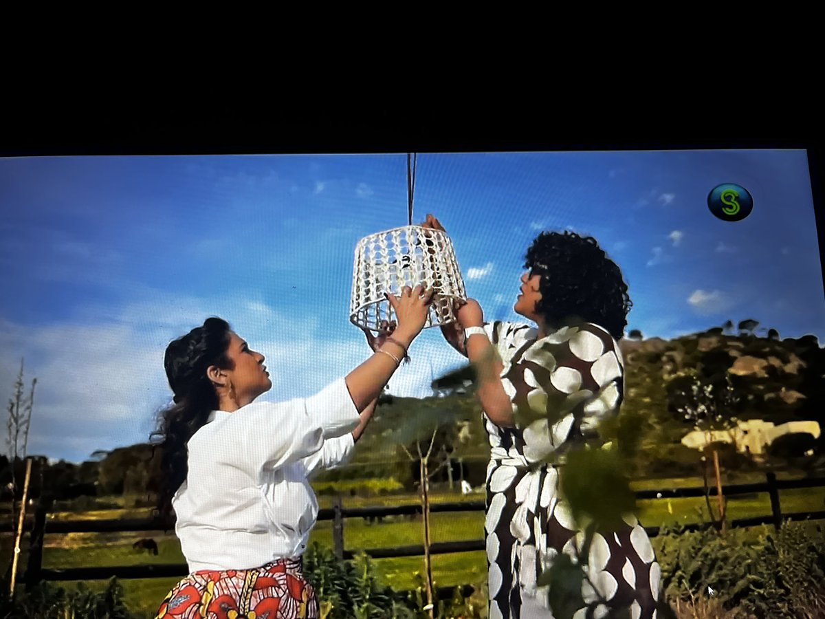 tswana_gent's tweet image. These are picnic essentials 😳 i hope you taking notes because PEP Home has amazing stuff 🙂‍↕️ so RUN DON’T WALK ! #AfternoonExpress #PEPHomeExpress