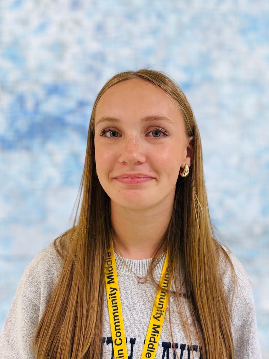 FcmsGo's tweet image. MS Athletes of the Week:

7th Female: Averie Booth (Volleyball)
7th Male: Oliver Cochran (Cross Country)
8th Female: Annmarie Lee (Volleyball)
8th Male: Zane King (Football)