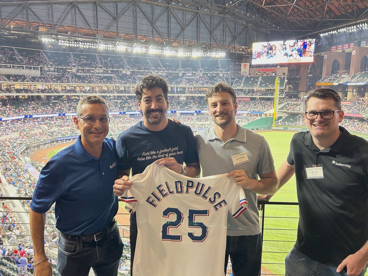 HumCapLP's tweet image. HumCap was a proud sponsor of the Moss Adams x Baker Tilly Fast Tech Reveal! Congratulations to the top 5 finalists for the Fast Tech award, the winner will be announced next week at the September 12th Tech Titans Gala!
#lifeathumcap #fasttech #techtitansgala