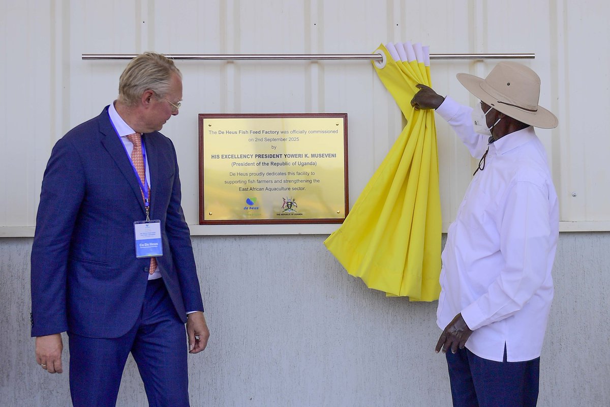 KagutaMuseveni's tweet image. Today, I officially commissioned the De Heus Fish Feed factory in Njeru, Buikwe district. This development follows my recent PDM  tour which included fish farming. I addressed the challenge of fish feed availability with the National Enterprise Corporation, and I am happy to see…