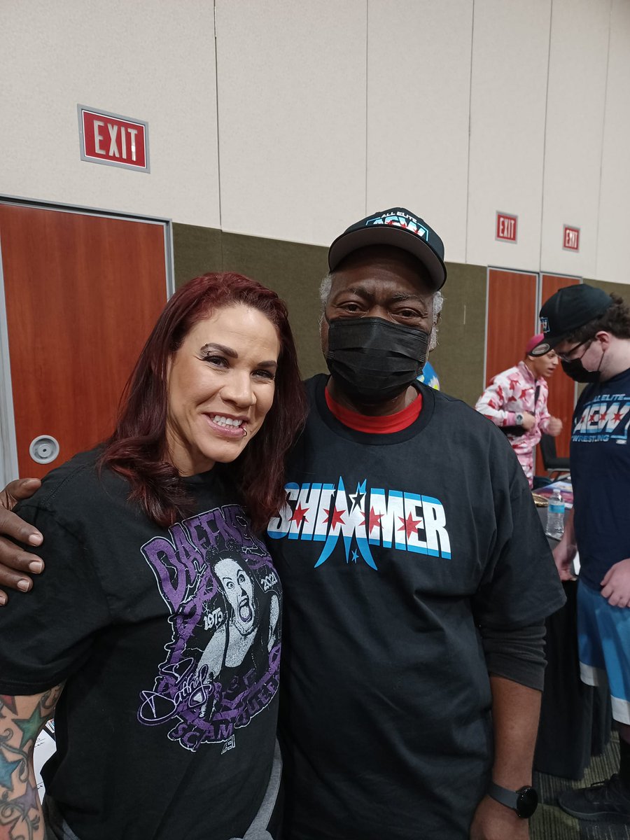 SHIMMER Wrestling tweet media