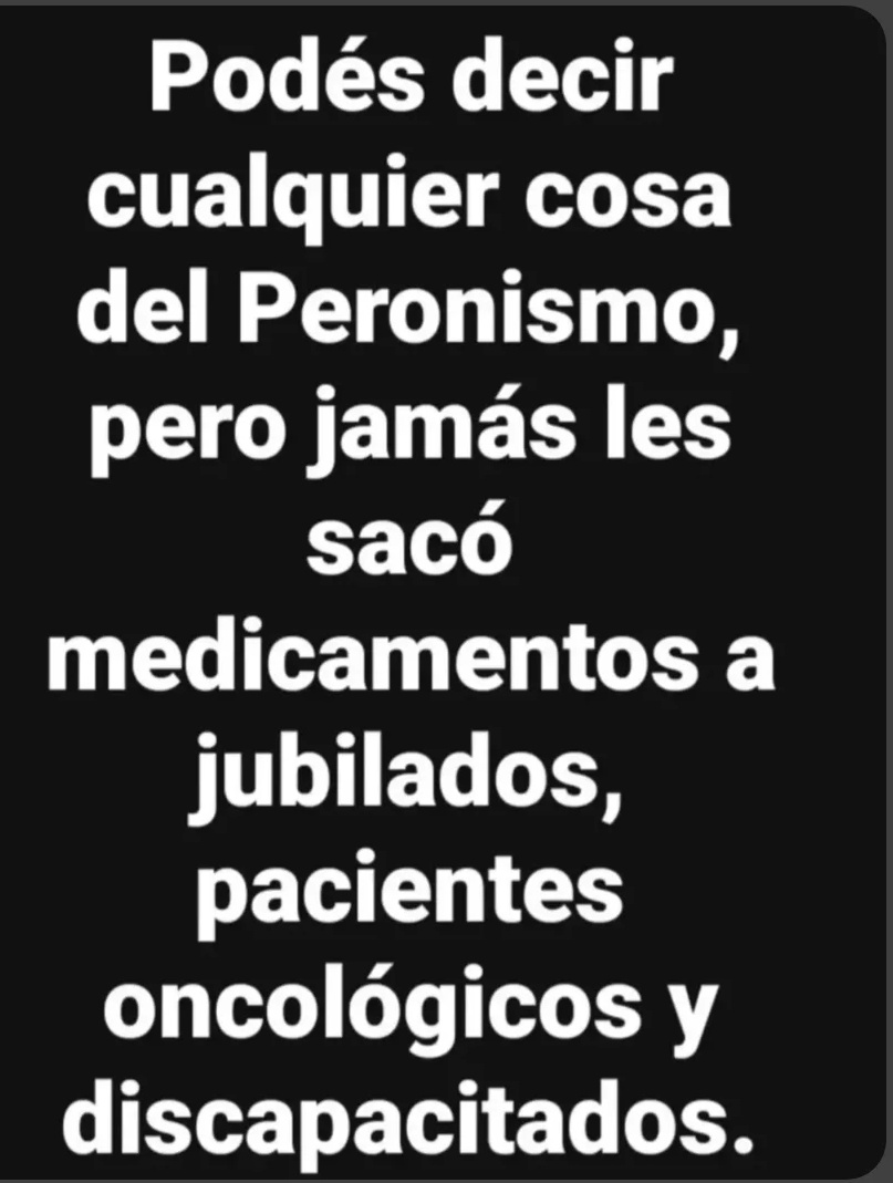 #KarinaEsAltaCoimera