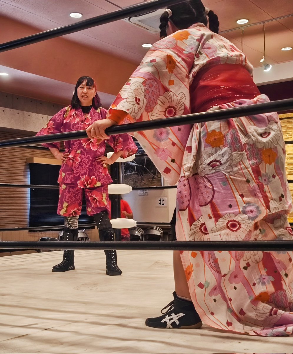 2025 8.31  
大阪沖縄会館 
OSAKAビアガーデンプロレス
真夏の女だらけ浴衣マッチ
キラ☆アン選手
ぽっぽちゃん選手

#キラアン 選手　
#ぽっぽちゃん 選手