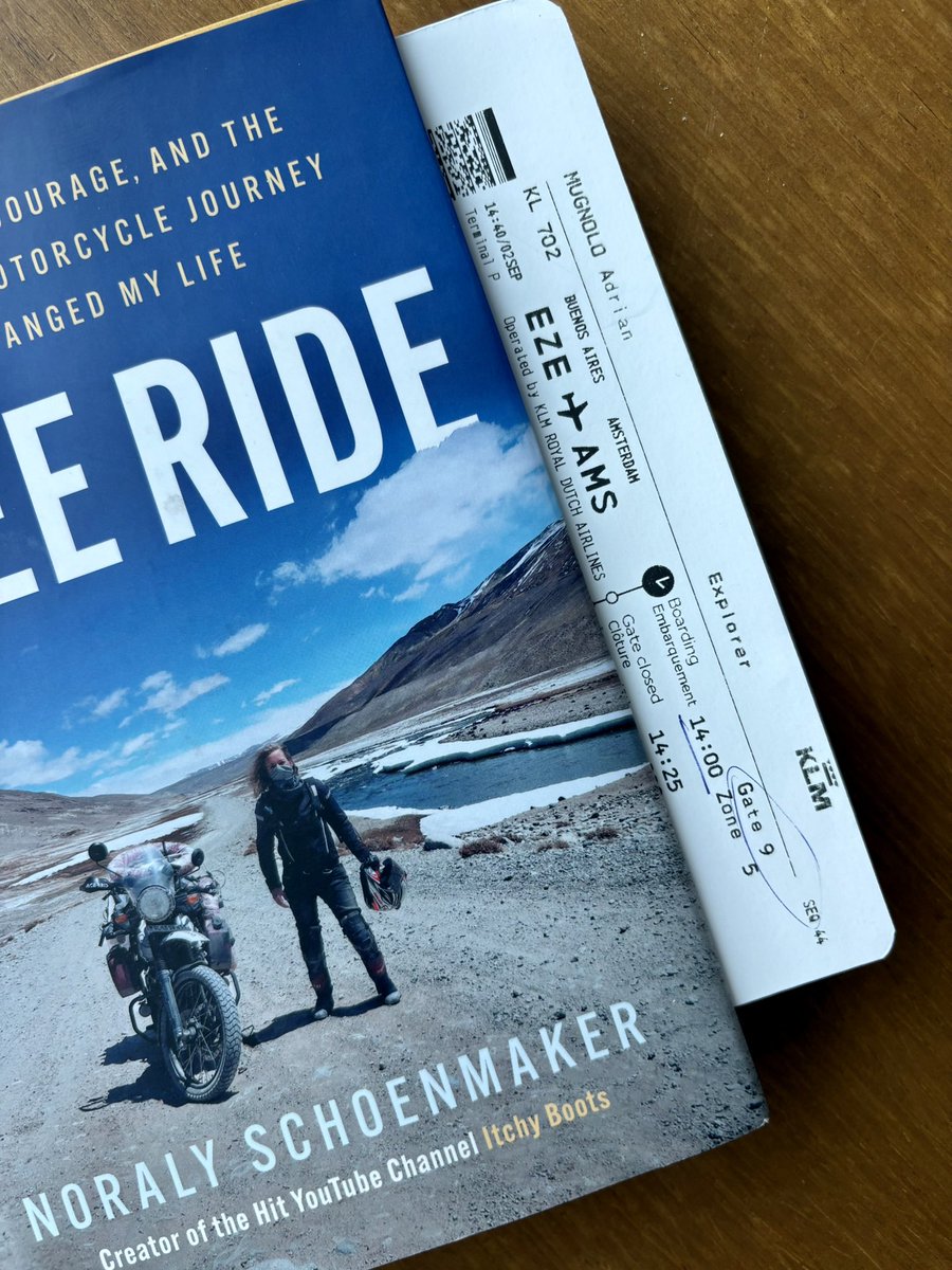 Adrián M. tweet media