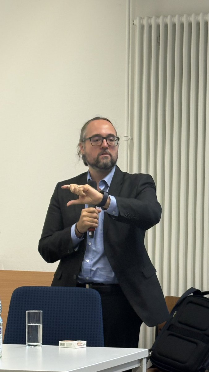 Excelente interacción con <a href="/ldiasjura/">Leo Dias</a> en Universidad de Gottingen