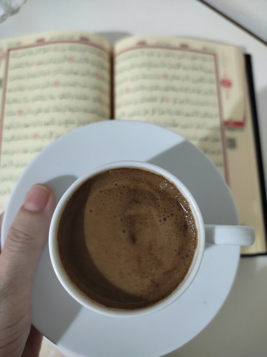 Peygamber Efendimiz'in doğduğu bu mübarek gecede, tüm dualarınız kabul olsun. Mevlid Kandili’niz hayırlara vesile olsun. 🤍💐🌹
#Mevlid1447
#MevlidKandili #hzmuhammedsav