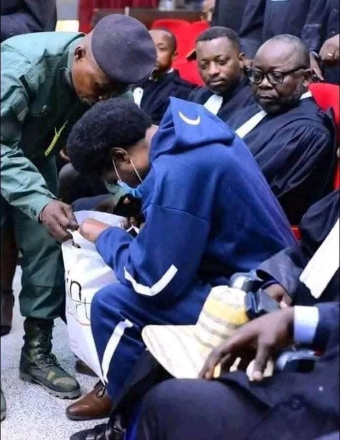 Chadrack-PLISTO NGOY ⚖️🦅 (@drackngoy4) on Twitter photo En réalité, l’ex patron de la justice, le délinquant <a href="/ConstantMutamba/">Constant Mutamba</a> , ne peut nullement être transféré à la prison centrale de Makala car le régime pénal de l’exécution de la peine des travaux forcés n’est pas encore encadré. En réalité, l’ex patron de la justice, le délinquant <a href="/ConstantMutamba/">Constant Mutamba</a> , ne peut nullement être transféré à la prison centrale de Makala car le régime pénal de l’exécution de la peine des travaux forcés n’est pas encore encadré.