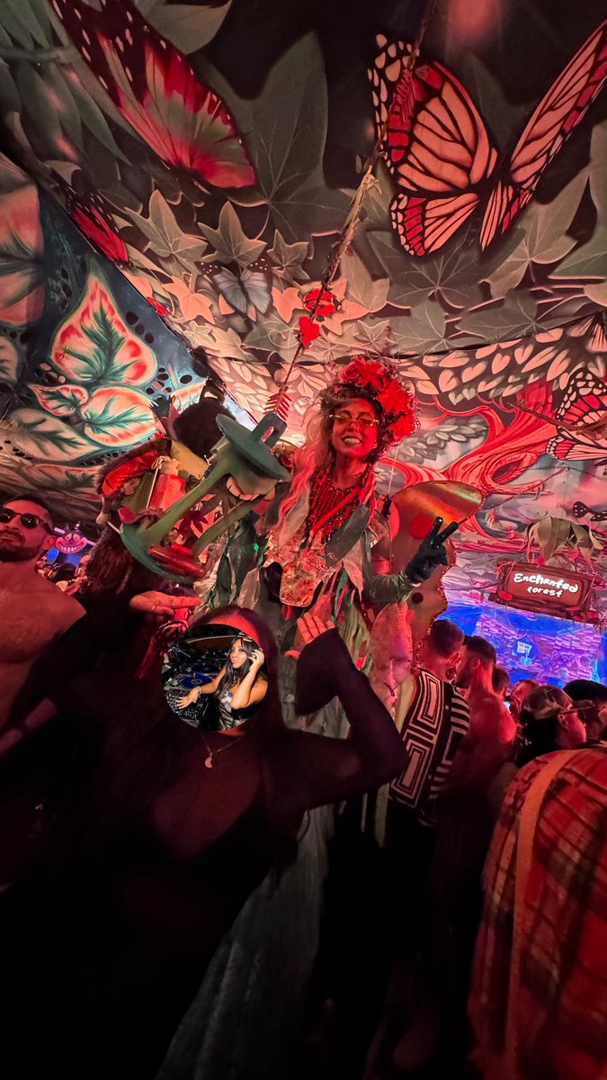 snortingpixiedust tweet media