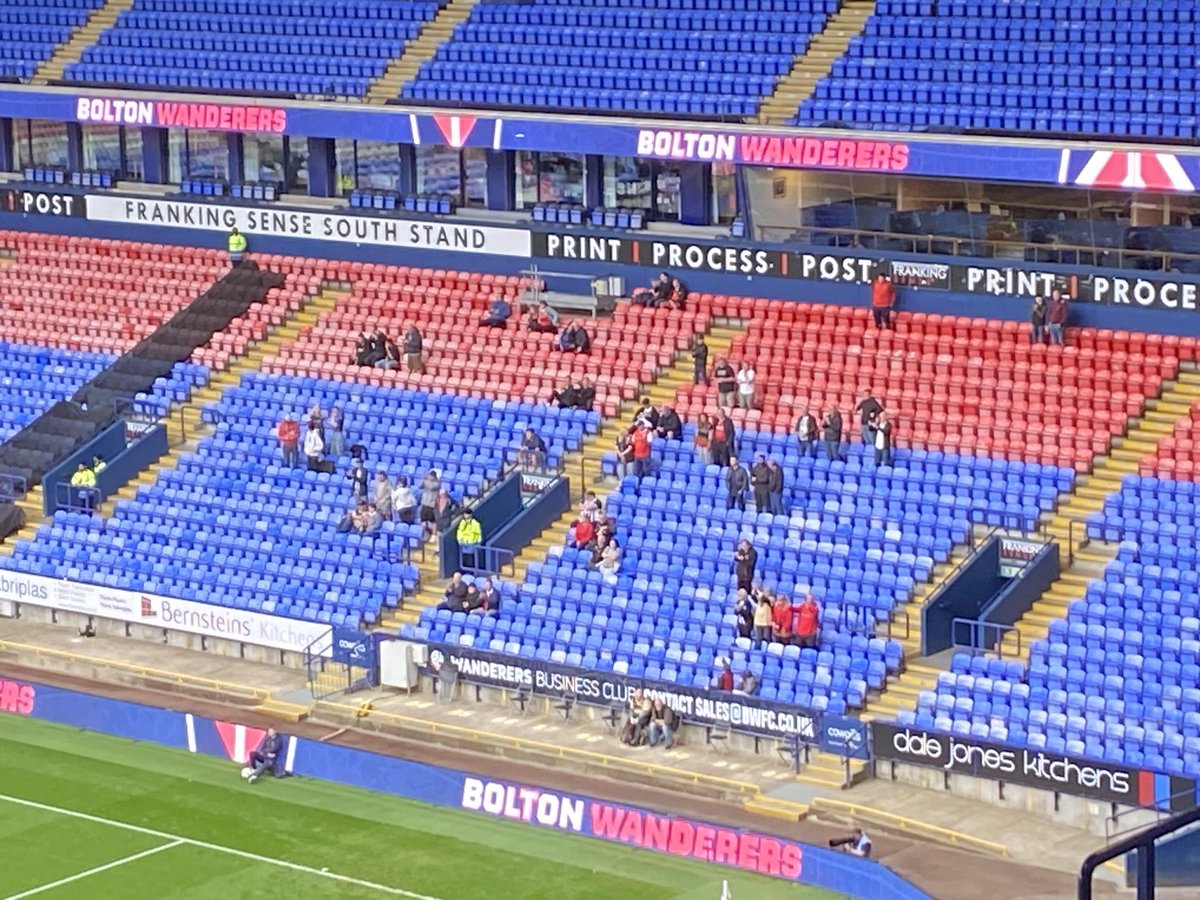 Paul Davis tweet media