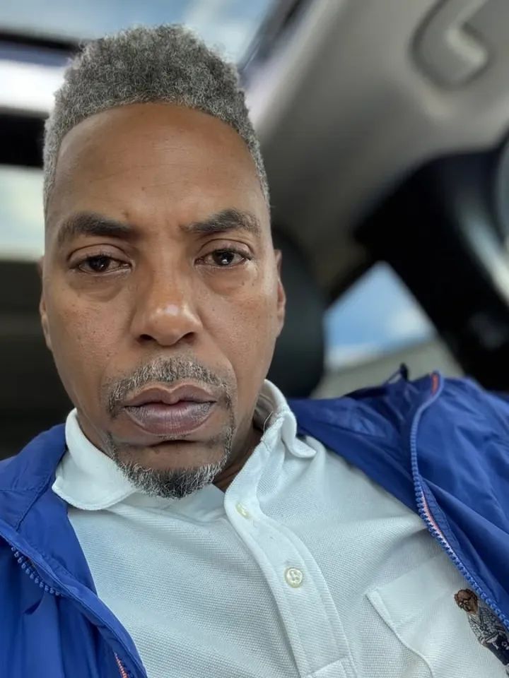 #STUBBS

MEAN MUG!

#GHETTOHEAT