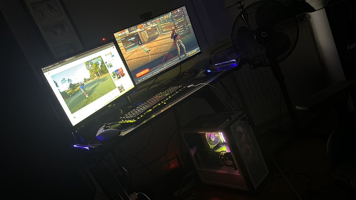 This is my setup ( <a href="/ItsJustFreakz/">KyP Freakz</a> )🔥

Show us yours by sending a pic in the comments👀👇

Least amount of likes of the setup will win a prize😏

#KyPFamily #KyPOnTop