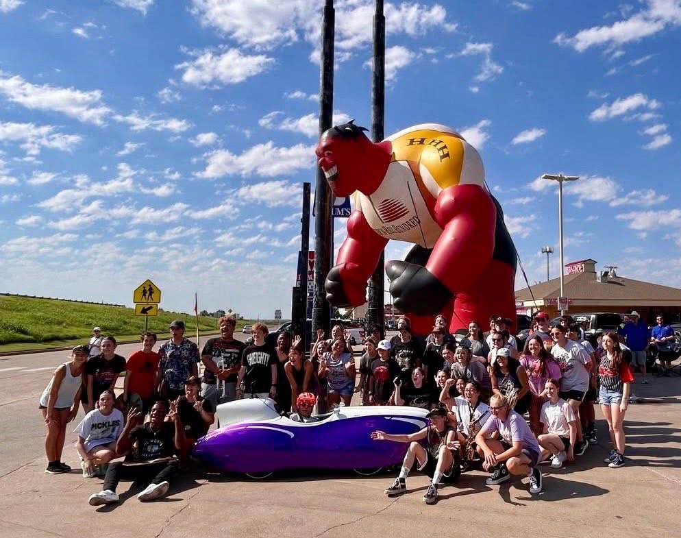 We 💛 our Golden Wheels! 

These VIPs led the Endurance Rides (after the Primal Challengers) in their unique golden HHH! 

&amp; Thank you to all of GWs and the 3 Concierges who made everything seamless: John Luig, Noel Filer, John Fritzsch!✨