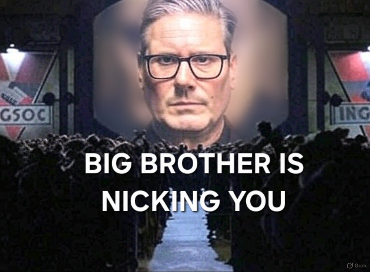 gariusmacus's tweet image. 