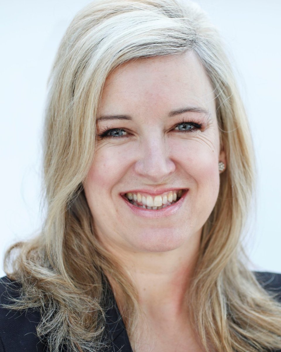 Author, food journalist and reporter at RTÉ, Suzanne Campbell <a href="/campbellsuz/">Suzanne Campbell</a> chairs the panel discussion “The Grower &amp; The Chef: A Seasonal Partnership” in the Glen marquee with Chef Chris McGowan (Wine &amp; Brine) and author and farmer Becky Cole. 

Don't miss this session. 
Tickets