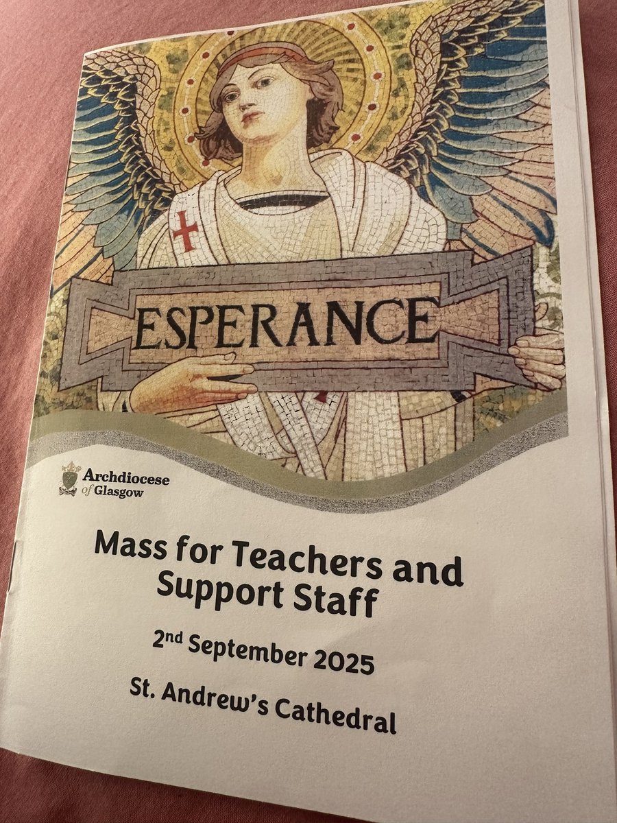 Beautiful mass tonight and a reminder of the fundamental role us Catholic teachers play in our children’s faith journeys🙏🏻 Lovely way to start the new academic year  <a href="/rercag/">RE Office</a>