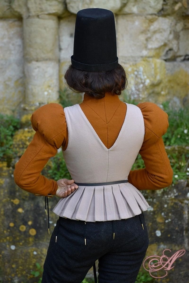 I don't know who that is (found on pinterest) but this is by far the best representation of Burgundian fashion of 15th century