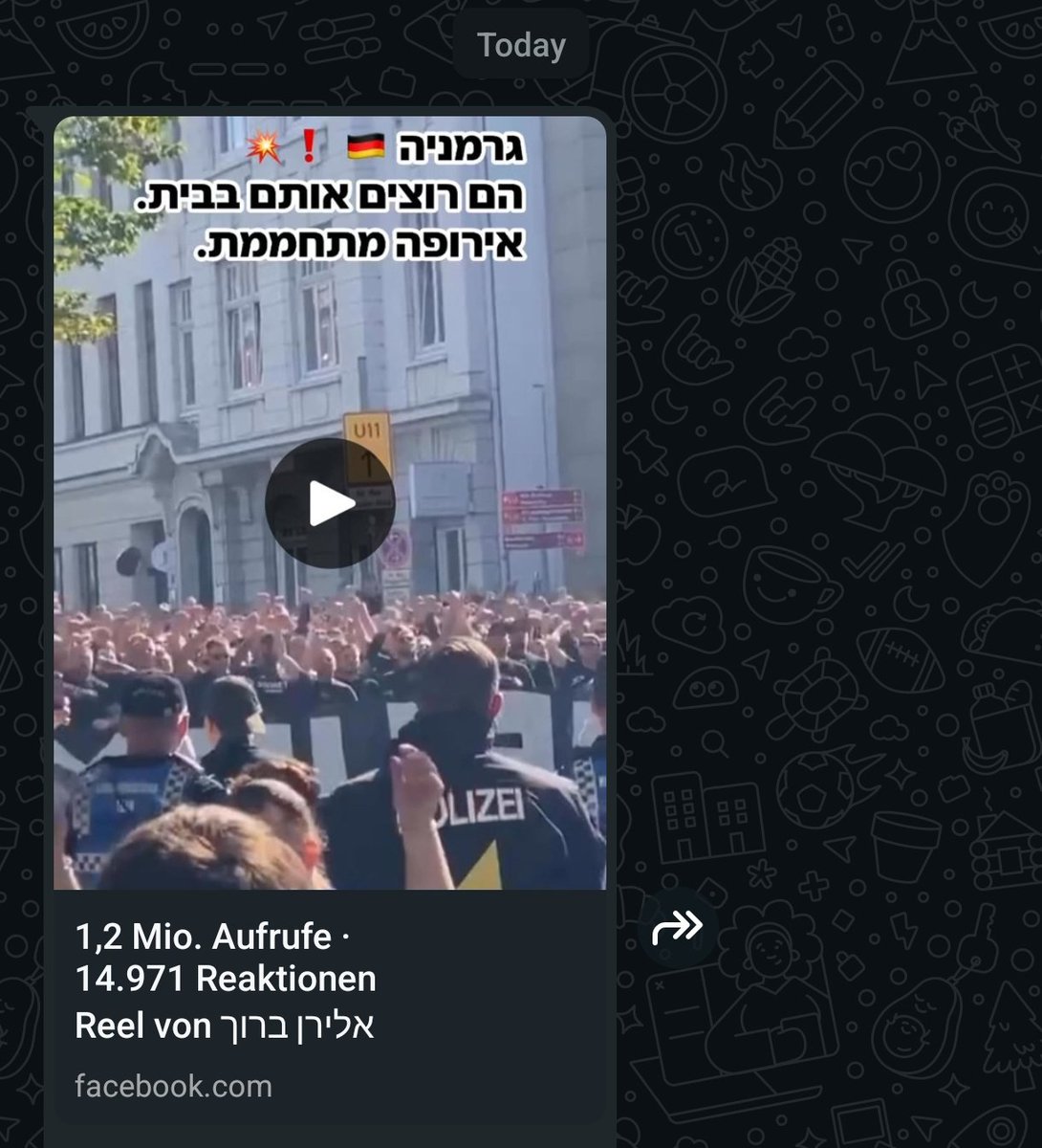 Ein bekannter Fascho-Politiker &amp; Muslimhasser aus Israel hat ein Video vom #HSV-Fanmarsch mit "Deutschland will die (Muslime/Araber) nach Hause schicken! Es wird heiß auf den Straßen!" darüber gepostet #hsvfcsp 
Das Video hat über eine Million Klicks. 🤡🤦🏻
facebook.com/reel/645794684…