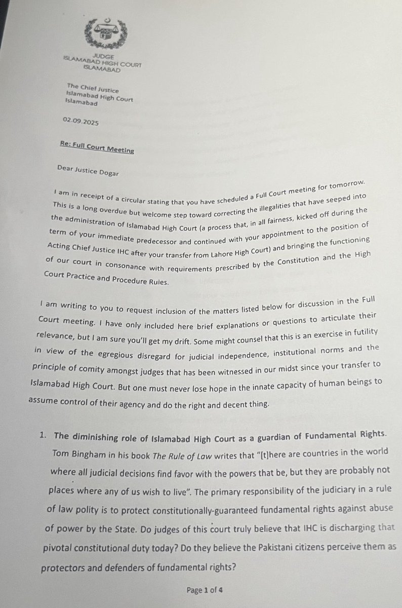 بریکنگ نیوز ، جسٹس بابر ستار کا چیف جسٹس سرفراز ڈوگر کو لکھا گیا 4 صفحات کا خط ، کل کی فل کورٹ میٹنگ کے ماحول کا بھی پتہ بتا رہا ہے وہ کتنی دھواں دھار ہو گی