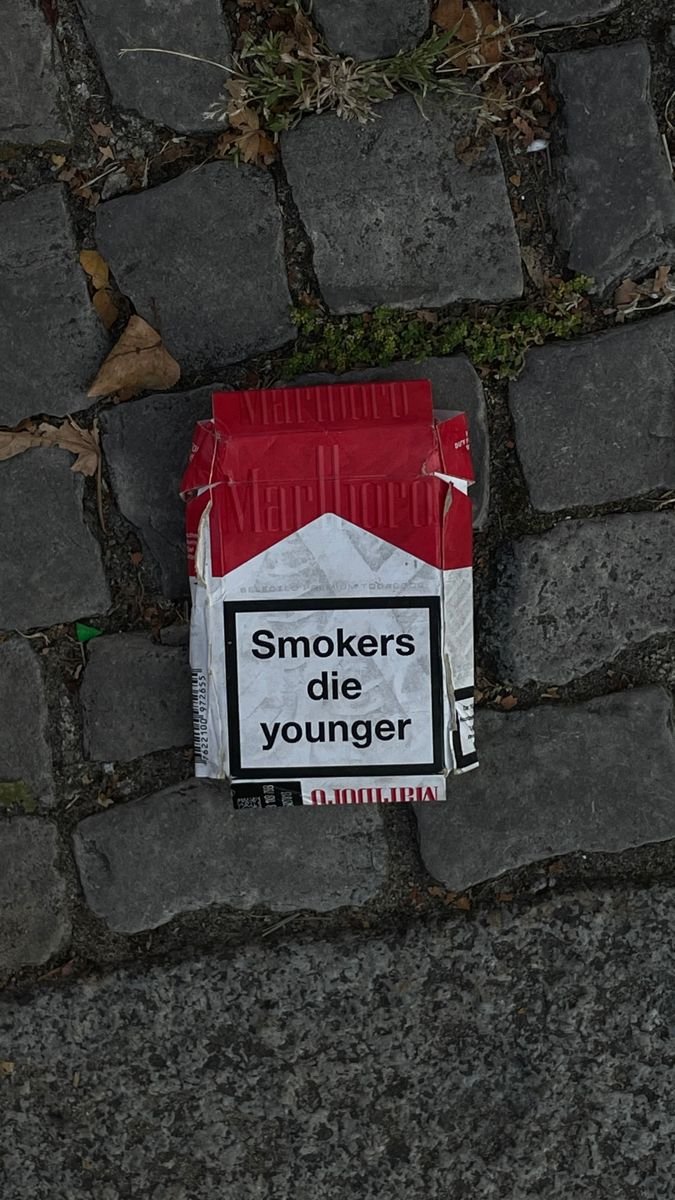 i finally quit cigs

had a bit of a wake-up call, so sharing here in case it helps someone else

it’s not exactly a secret that I used to smoke
not heavy, but regularly enough over the years

it helped clear my head, especially during crunch phases

kept my hands busy when I was