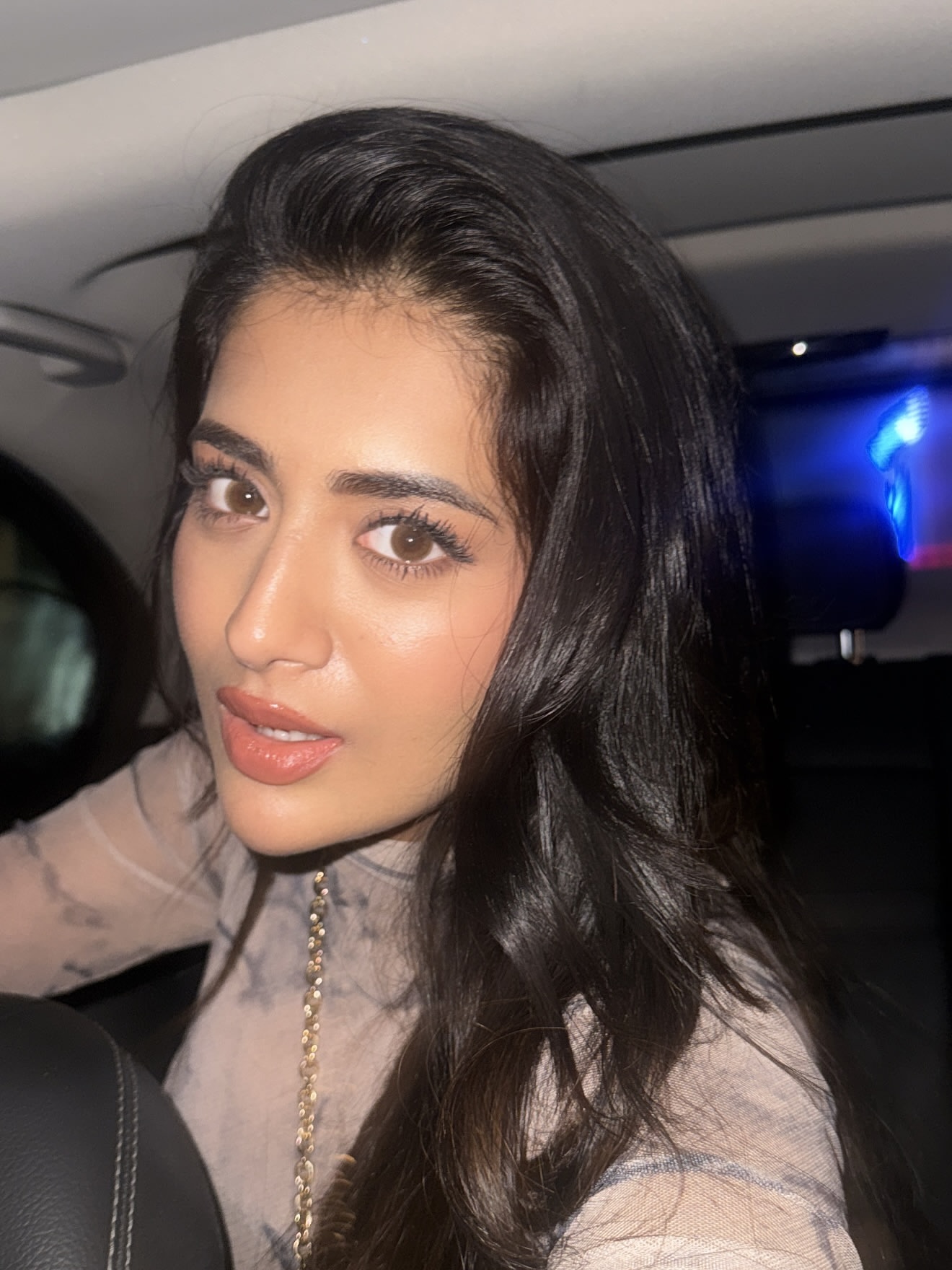 Gz3MIvHbAAACZqn?format=jpg&name=large