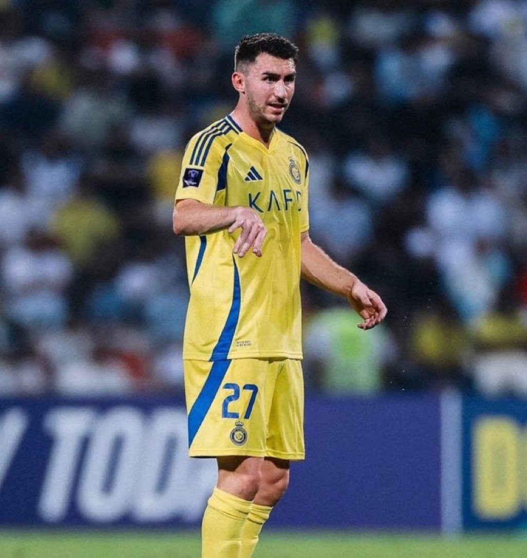 🚨🚨🚨🚨
  عااااجل   🔥🔥🔥🔥🔥🔥
لابورت يطالب النصر بـمزايا وخصوصية 
مثل  كريستيانو  رونالدو!!
#حقيقه