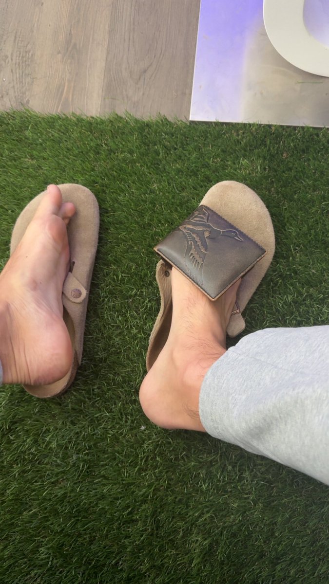 MASTERCADE1's tweet image. Inhale the alpha scent, get lost, and let master destroy that cash 😸.