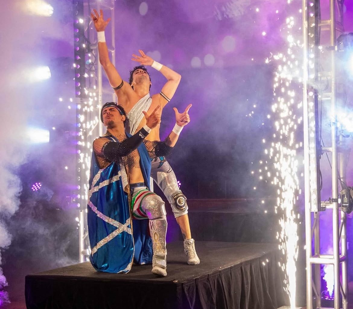 StaticPatterns's tweet image. What a night. After so much hard work, we’ve finally did it again, @MThunderSoA. Tag champs. Like it was always meant to be