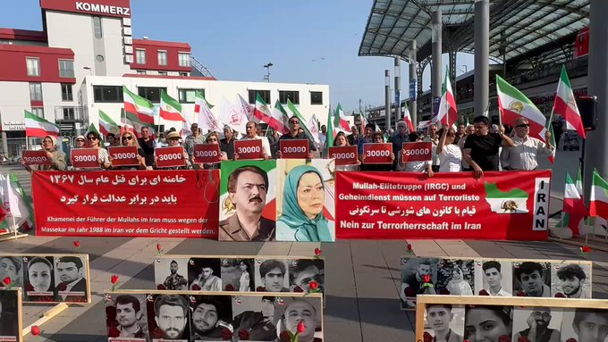 KRangkaman's tweet image. اشرف‌نشانان در اقصی نقاط جهان سفیران آزادی‌اند؛ تداوم دیپلماسی انقلابی از حضور آنان نیرو می‌گیرد.
#کانونهای_شورشی
#راه_حل_سوم_ایران
#شصت_سال_مقاومت
#BrusselsFreeIranRally