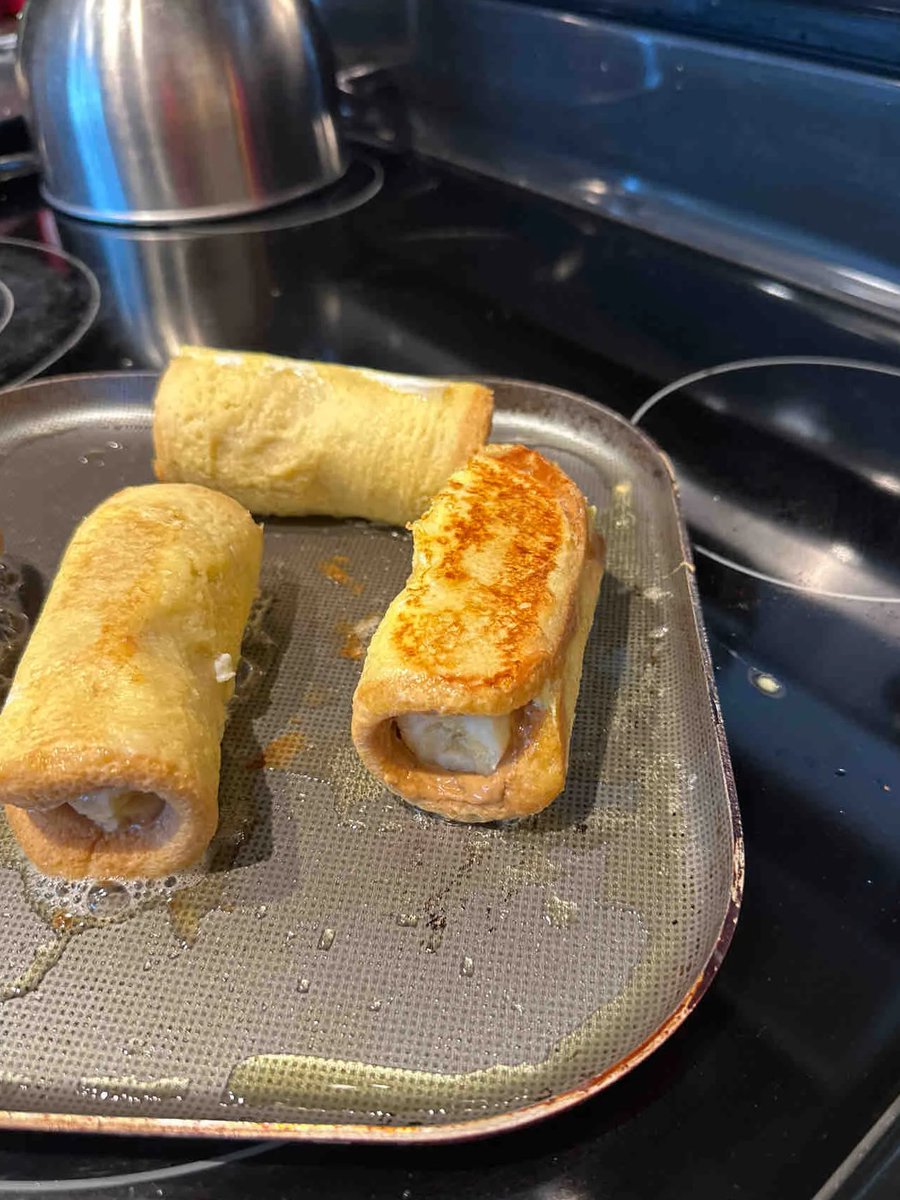 朝ごはんにバナナを食べただけなのに、不思議と元気が出た🍌💫。