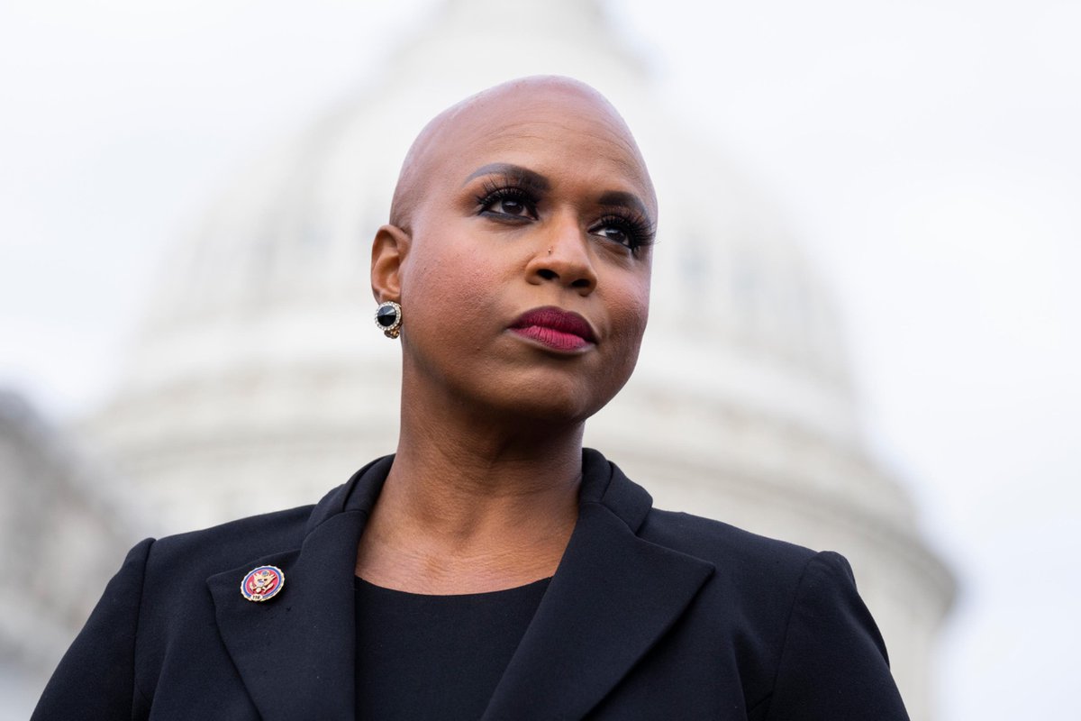Rep. Ayanna Pressley pushed the Oversight Committee to finally sit down with Epstein survivors. 

That took place today behind closed doors for survivors safety. 

Now she’s demanding the next step:

• A full public hearing
• Survivor voices officially entered into the