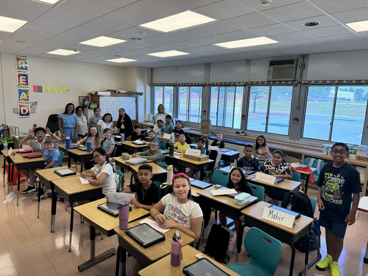 IT Memorial MS (@islandtreesmms) on Twitter photo "And suddenly you know: It's time to start something new and trust the magic of beginnings." And what a great new beginning it was for the students and staff of Island Trees Memorial Middle School. <a href="/BethRoemerIT/">Beth Roemer</a> "And suddenly you know: It's time to start something new and trust the magic of beginnings." And what a great new beginning it was for the students and staff of Island Trees Memorial Middle School. <a href="/BethRoemerIT/">Beth Roemer</a>