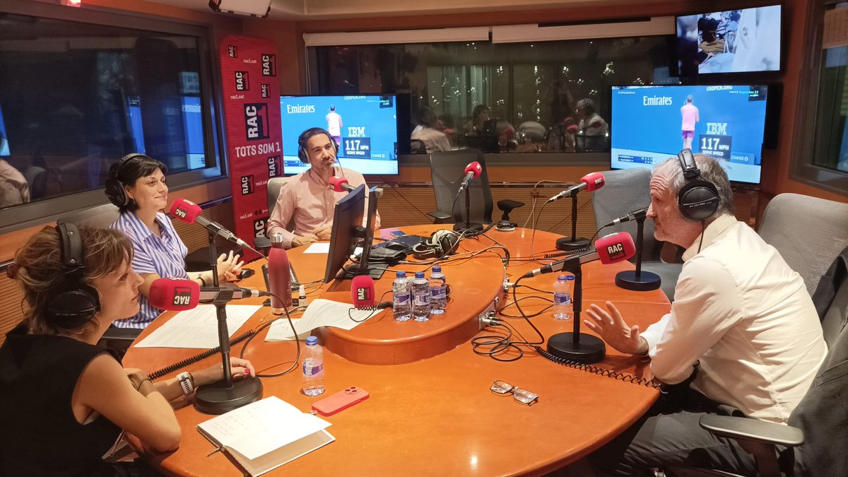 La tertúlia!                                
📌 La reunió entre Salvador Illa i Carles Puigdemont.  📌Avui el govern ha presentat els actes de la Diada.

🗣️ <a href="/jordicabre/">Jordi Cabré</a>, <a href="/Marc_Amat/">Marc Martínez Amat</a>, <a href="/MagdaGregori/">Magda Gregori Borrell</a> i, a distància, <a href="/EstefMolina_/">Estefania Molina 🇺🇦</a>. 

 📻 EN DIRECTE: rac1.cat/directe