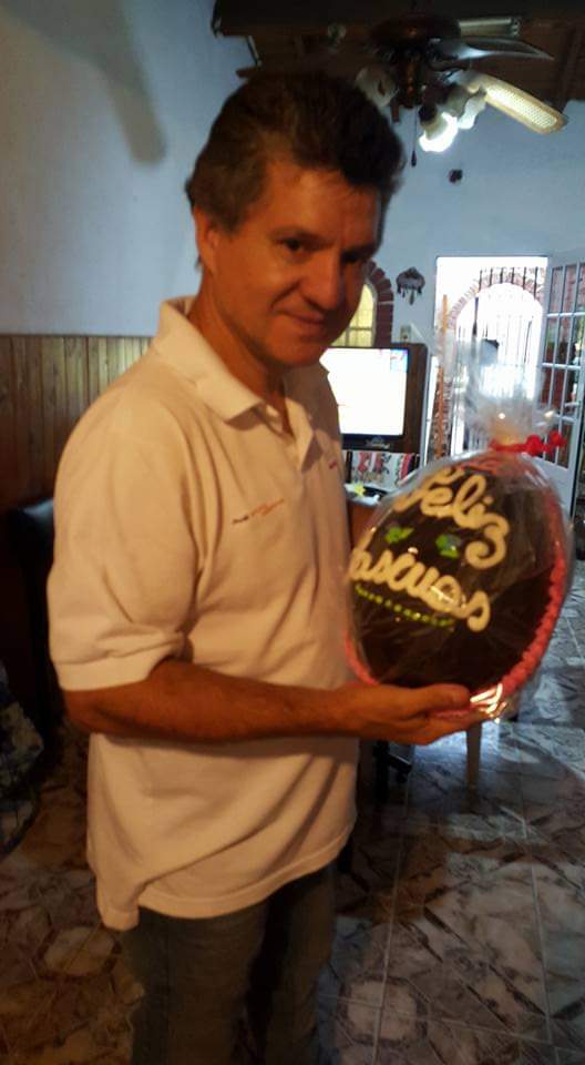 Hoy hace 1 año y7 meses k t fuiste que te arrebataron la vida. 1año y 7meses que no recibo tus llamadas y mensajes ,tus fotos..esas charlas largas que teníamos te extraño mucho hermano. Besos dany ✨️🪬🙏