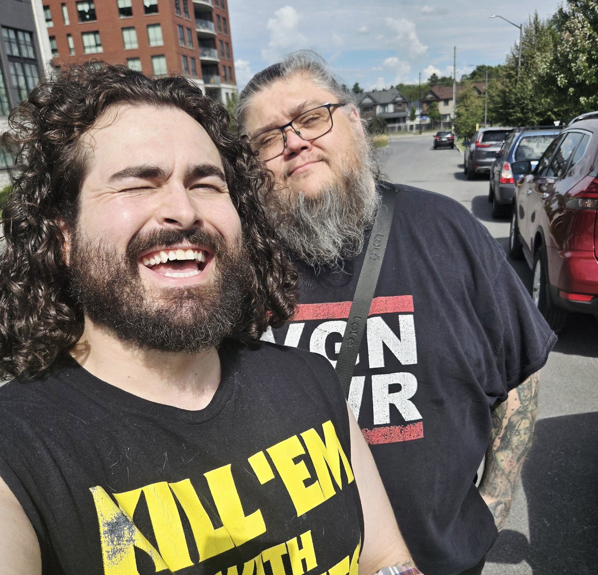 jaketable's tweet image. found a beautiful @PapaBearWTF today ❤️🫂❤️