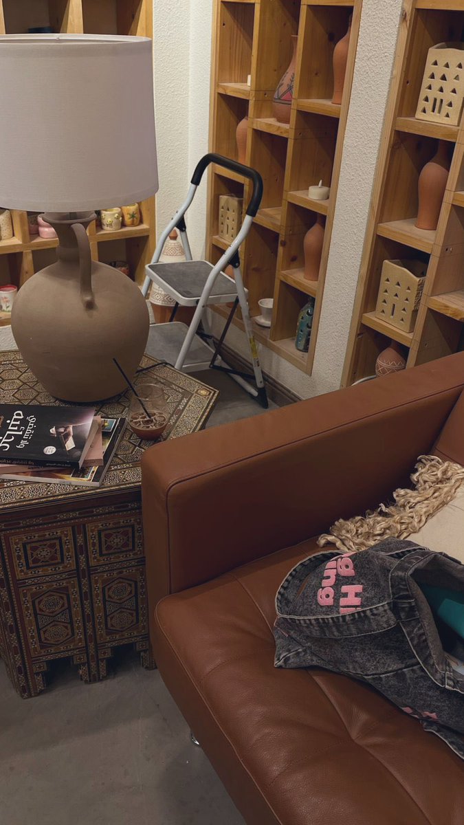 vxwz0's tweet image. يومي