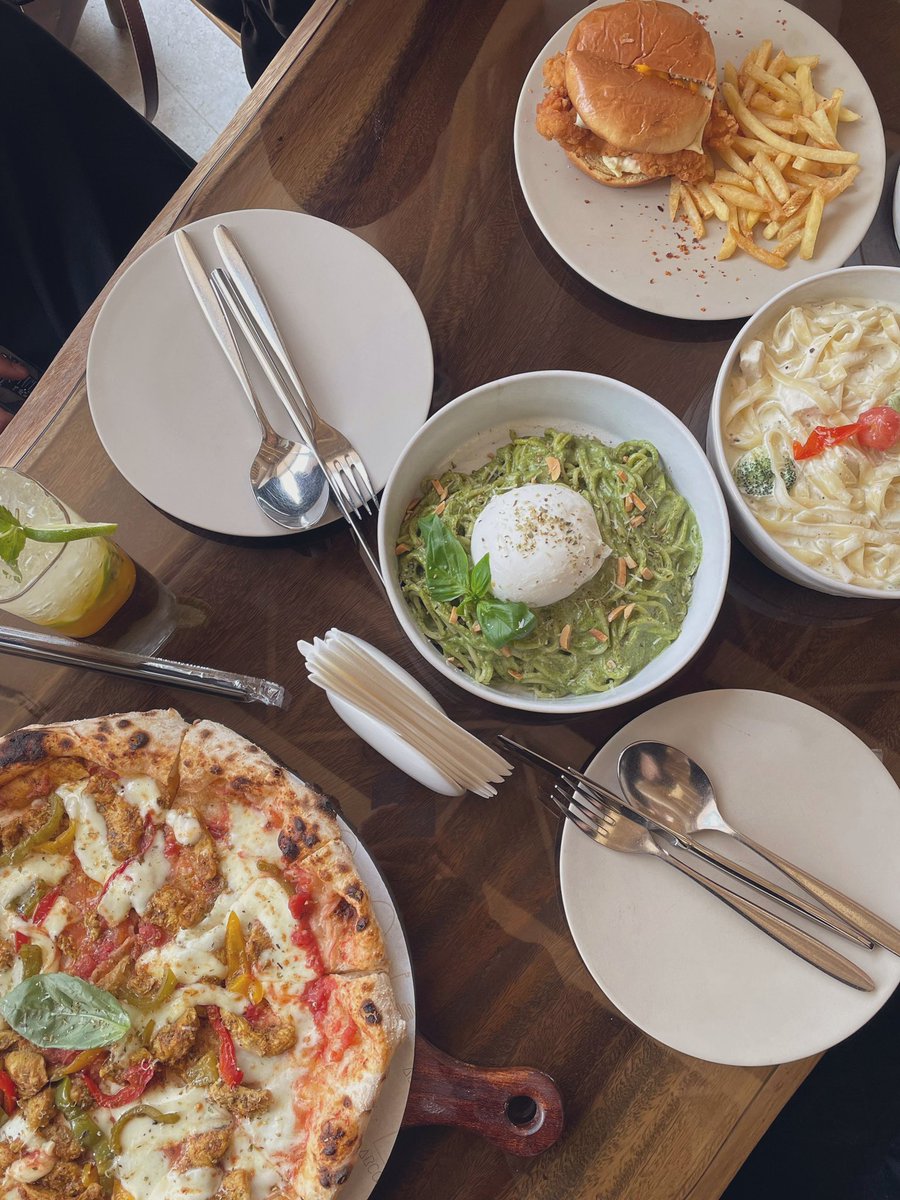 vxwz0's tweet image. يومي