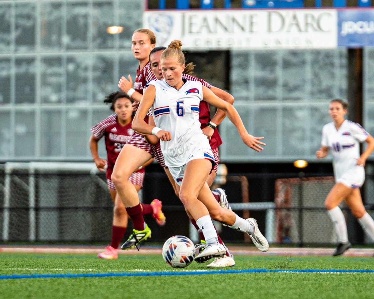 Catch the squad at home tomorrow❕

The River Hawks open September play against CCSU at 6 p.m.!

#UnitedInBlue | #AEWSOC