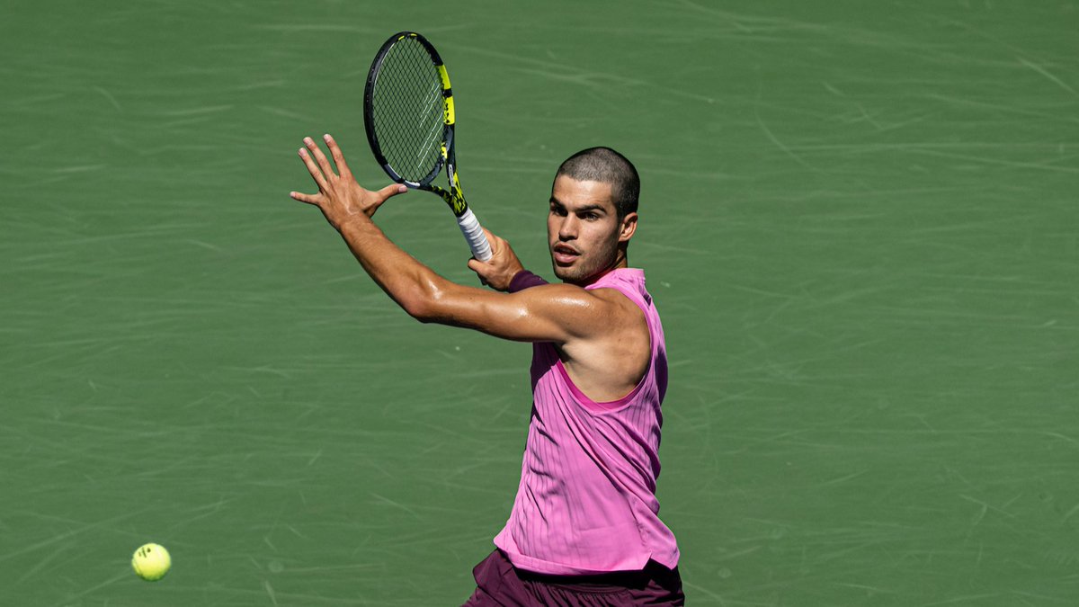 Aura-t-on droit à une finale Sinner-Alcaraz à New York ? 🤩

Les deux joueurs ont été dominants jusqu’à maintenant, et tout porte à croire qu’ils sont en mission.

Laquelle ? Celle d’offrir un autre spectacle de 5 manches aux amateurs de tennis 👏

👉 bit.ly/3K2y0eH