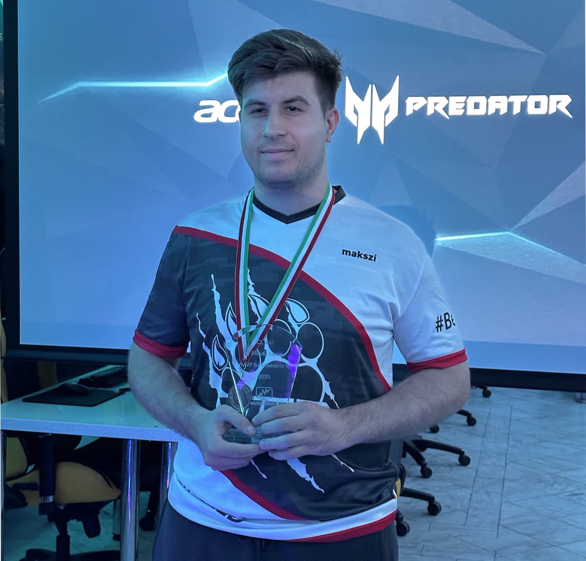 🎉 Lezárult az ICL 61 by PRIME Series – újabb mérföldkő a MEASPORT számára!

Az MVP címet <a href="/makszics/">makszi</a> vitte el, melynek díaját mi támogattuk 🏆🔥

Köszönjük mindenkinek, aki követte a versenyt vagy izgult velünk! 💚 #measport #ICL61 #PrimeSeries #Esports